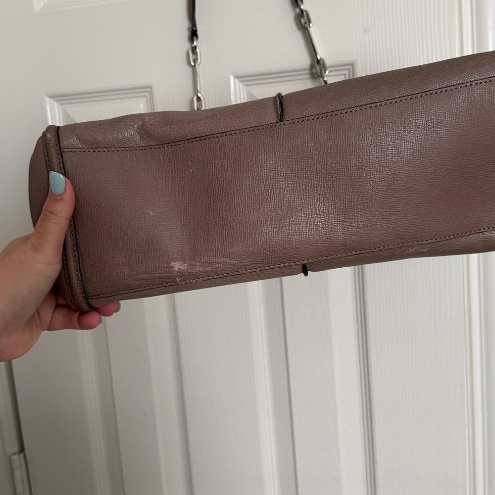 👜 Coach Leather Carryall Crossbody Bag – SV/Ash (Taupe Gray) - Picture 14 of 16